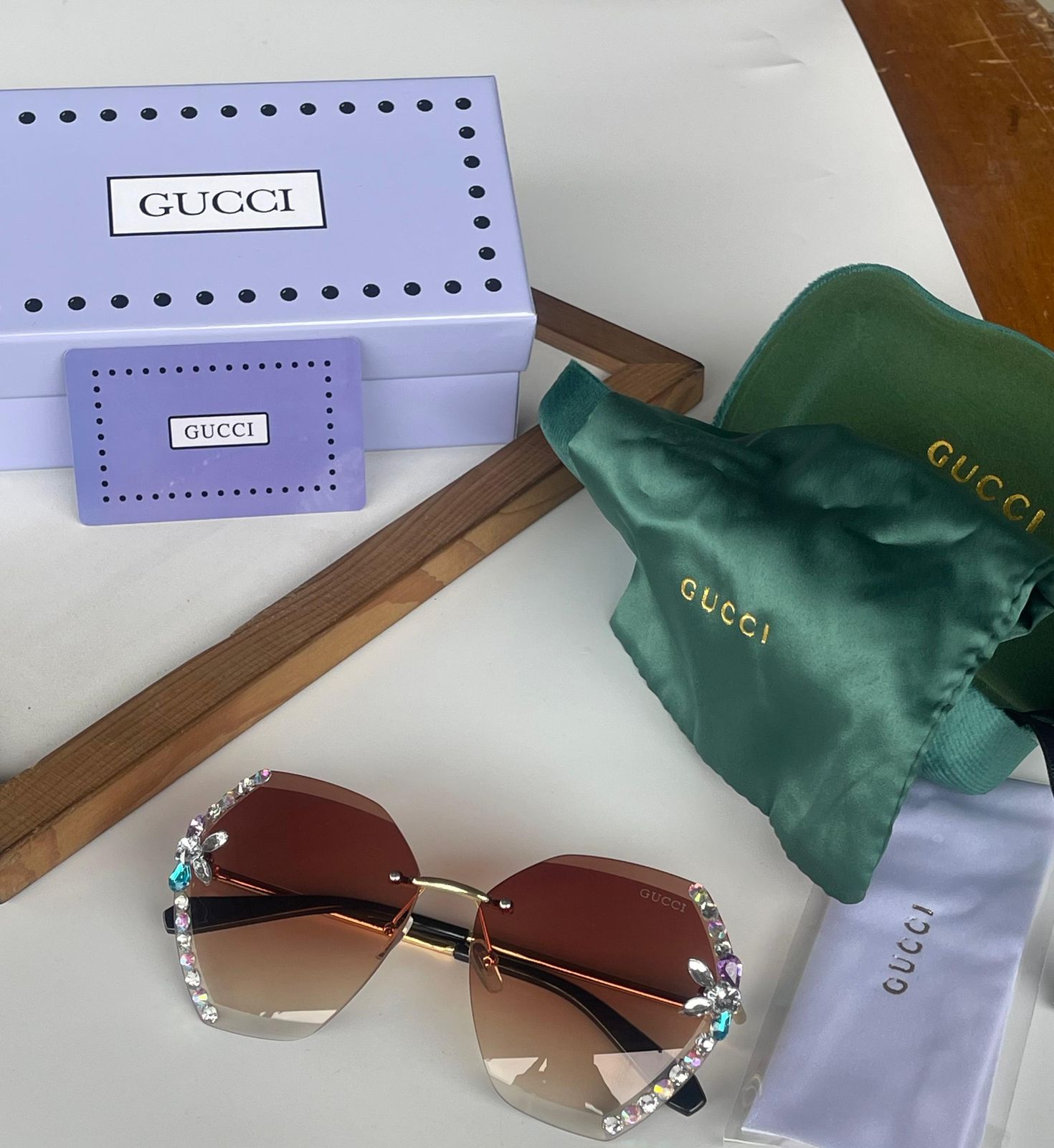 GUCCI