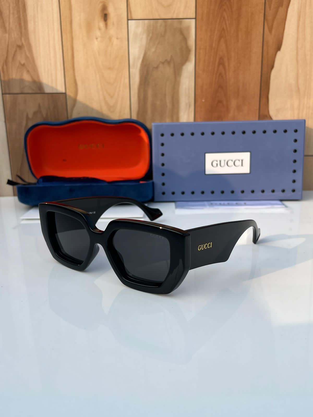 GUCCI