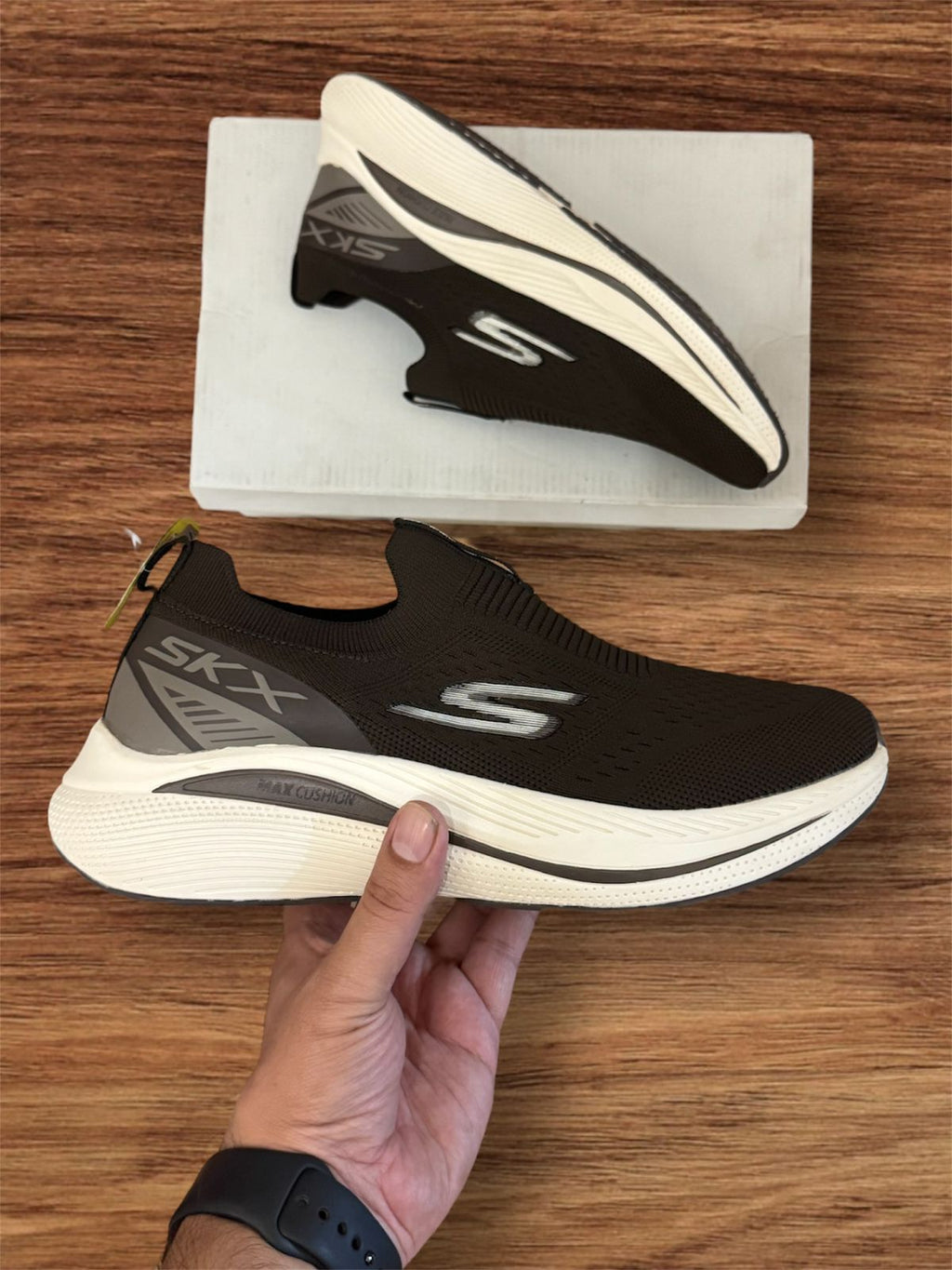 Skechers