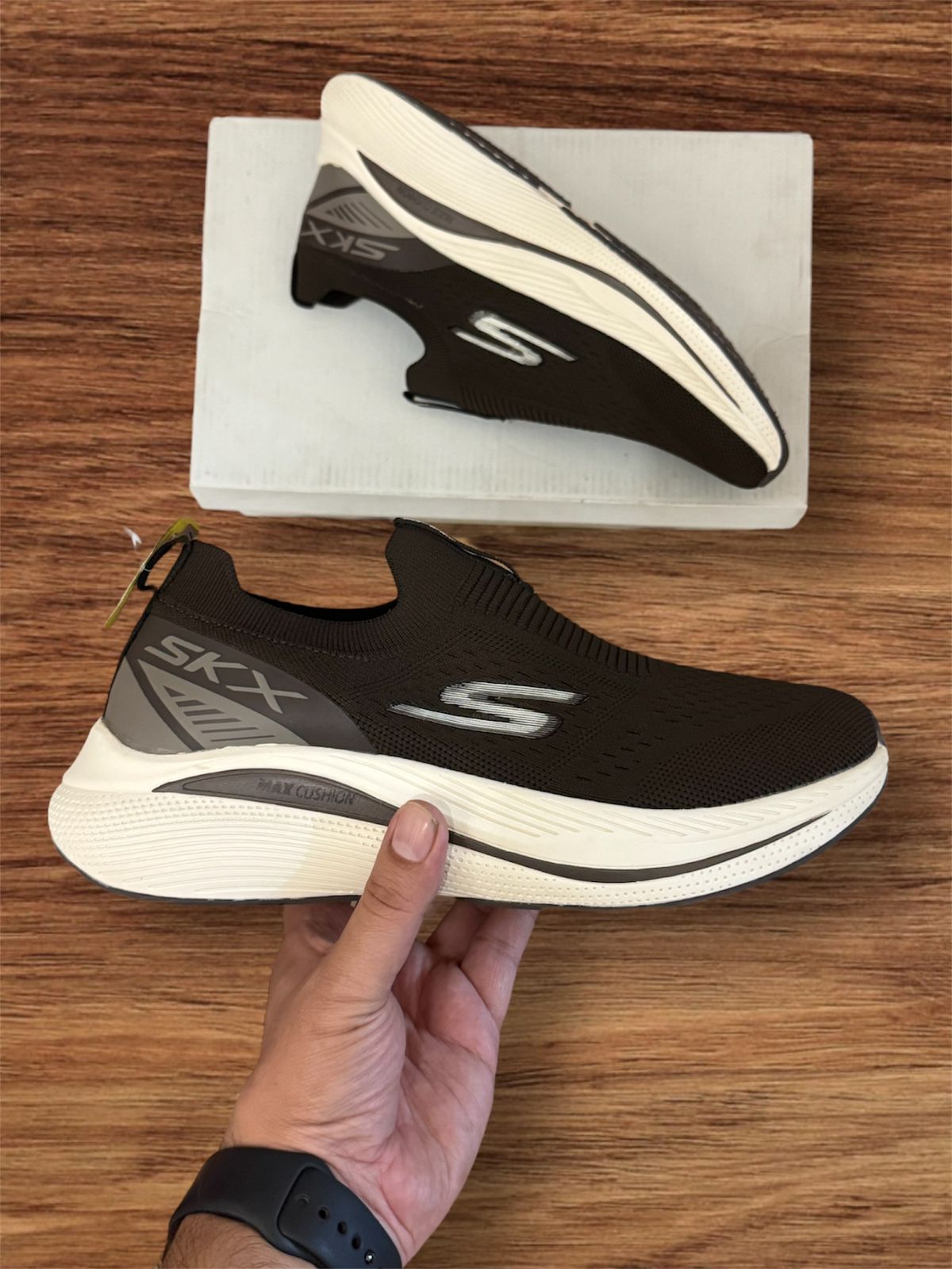 Skechers