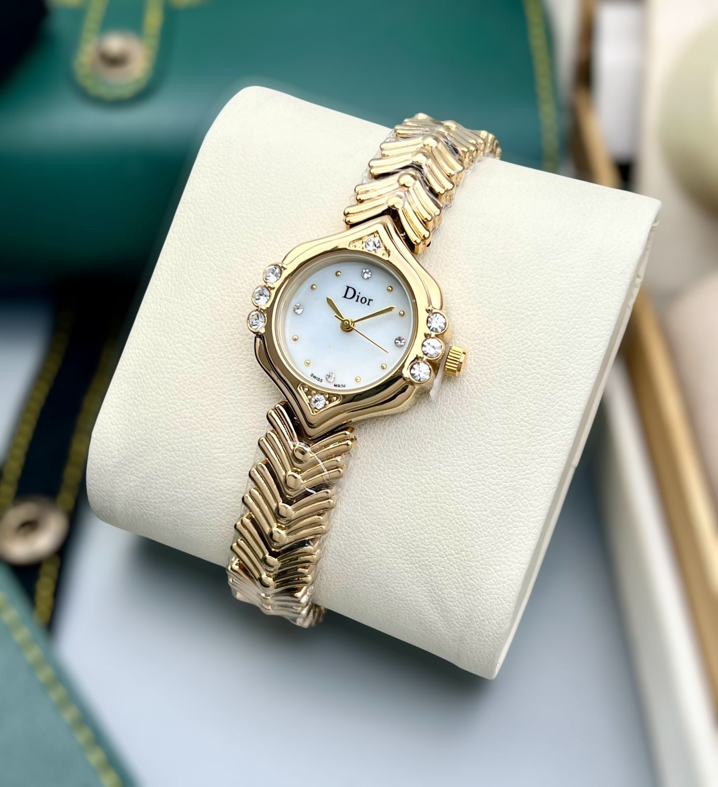 Dior